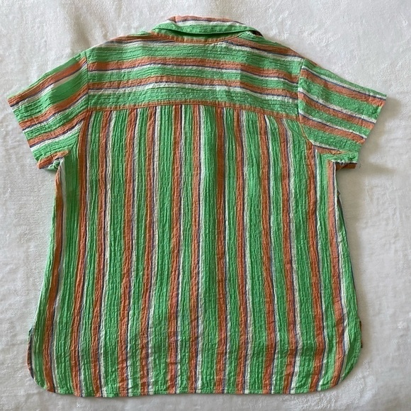 CABI Green Striped Camp Shirt Size Small - Picture 4 of 5